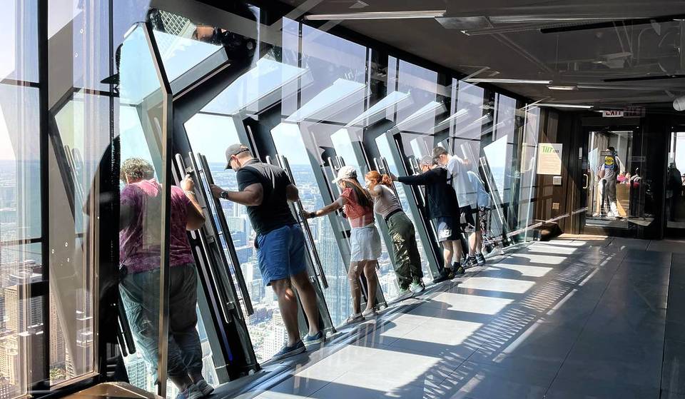 360 Chicago Taking Over Former Signature Room Space