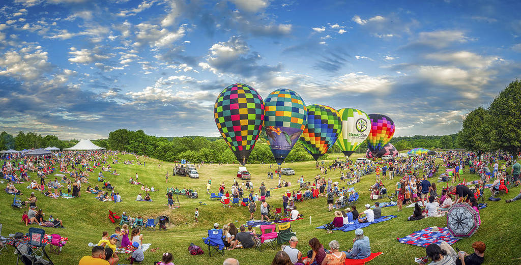 Just A Short Drive from Chicago: Experience a Thrilling Hot Air Balloon Festival This Weekend