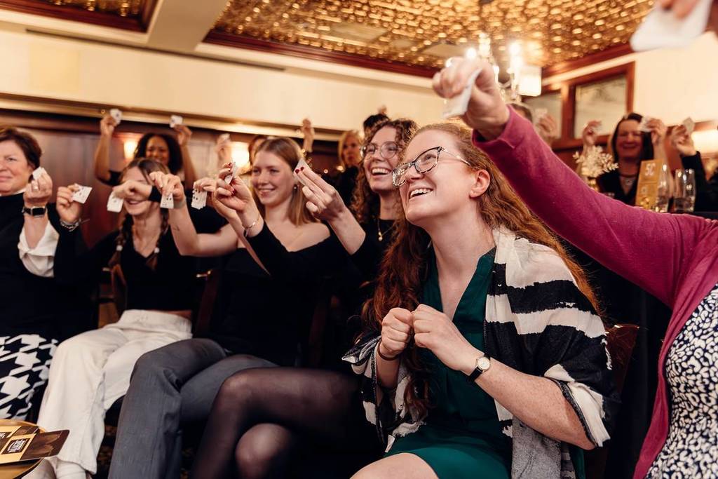 100 actos teatrales gratuitos