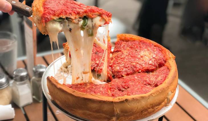 You Can Get Discounts at 25+ Chicago Pizzerias With This New City Pass