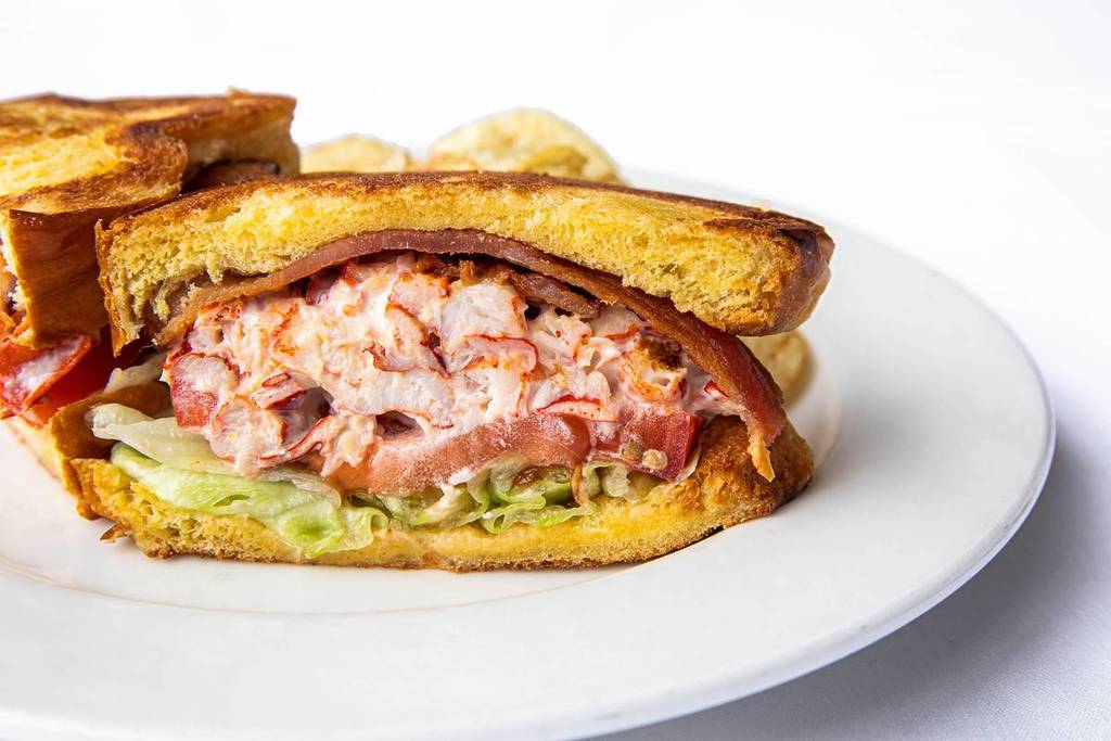 Shaw's Lobster BLT