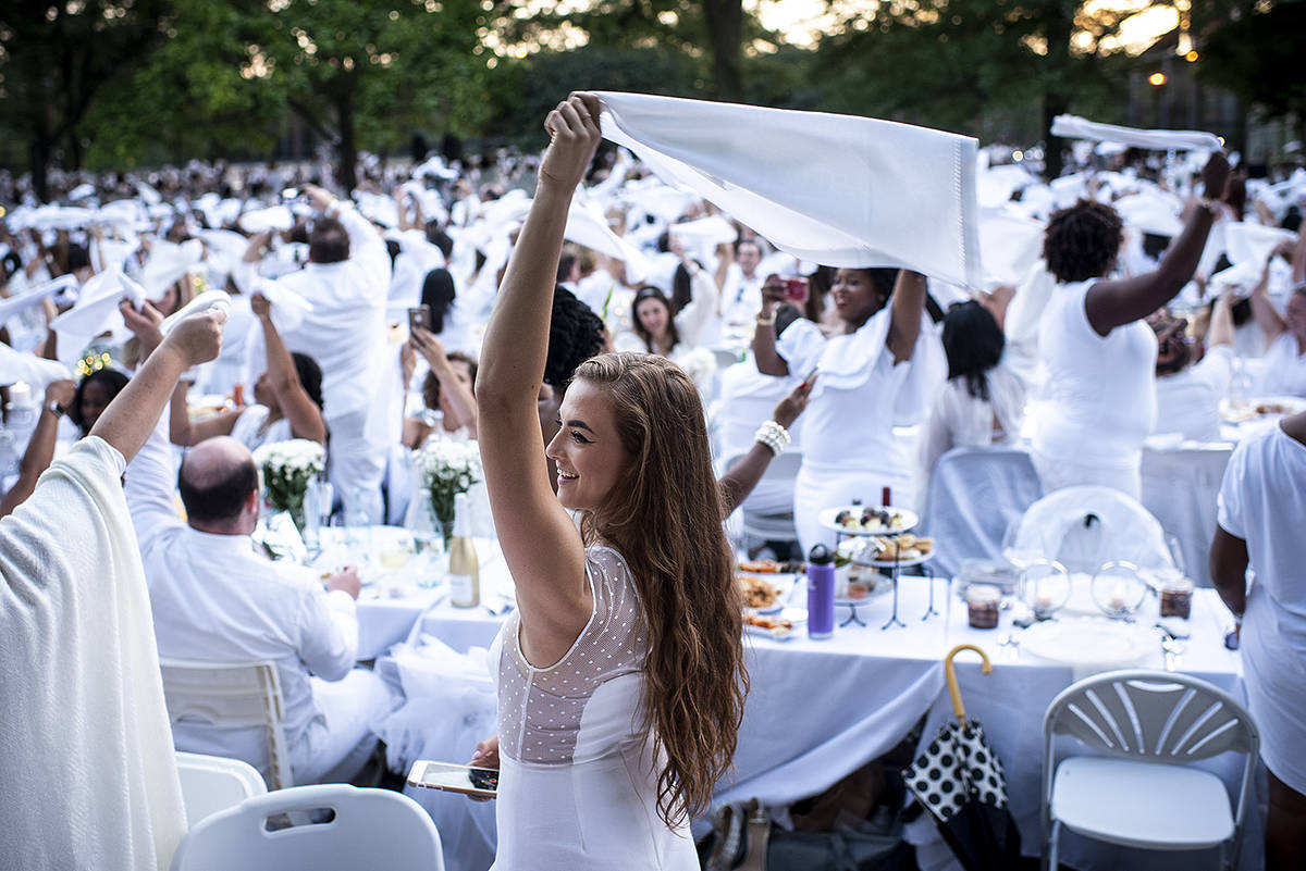 Le Dîner en Blanc Chicago
