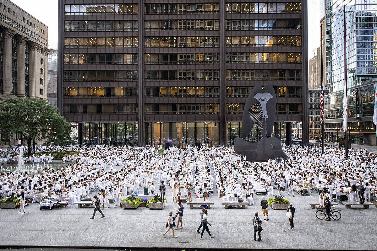 Le Dîner en Blanc Chicago