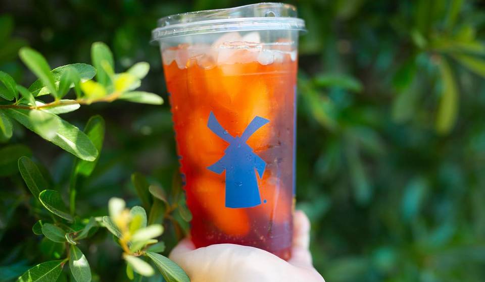 Esta cadena de café viral abre su primer local en Illinois