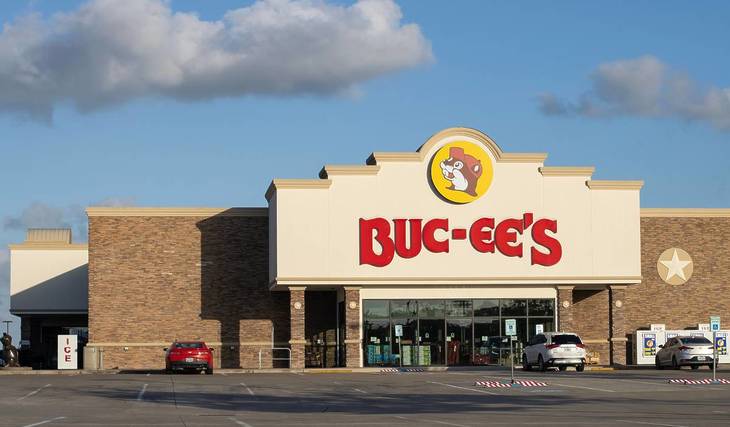 Buc-ee’s is expanding further into the Midwest—here’s what it means for Chicago road trips