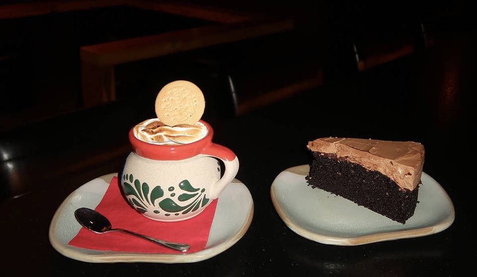 El chef ganador del premio James Beard que está detrás de las mayores colas de Wicker Park acaba de lanzar un menú de chocolate por tiempo limitado en este querido bar