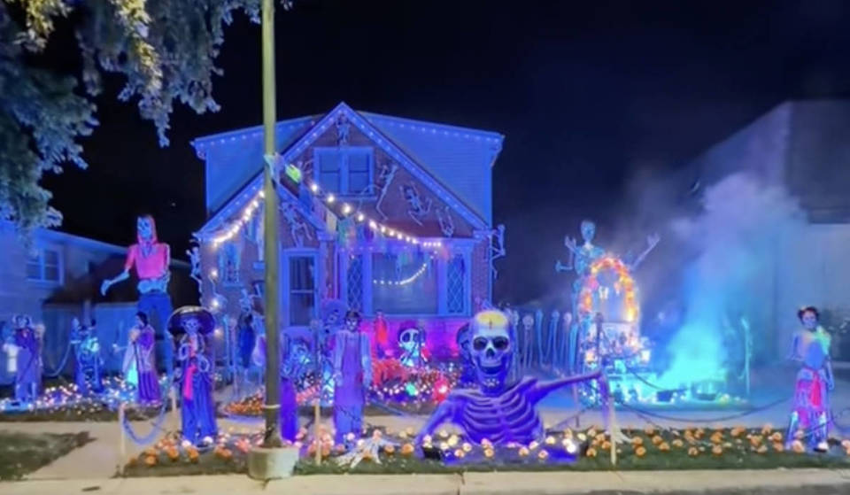 Conoce la «Coco House», la casa de Chicago que se ha convertido en una sensación viral por su espectacular decoración