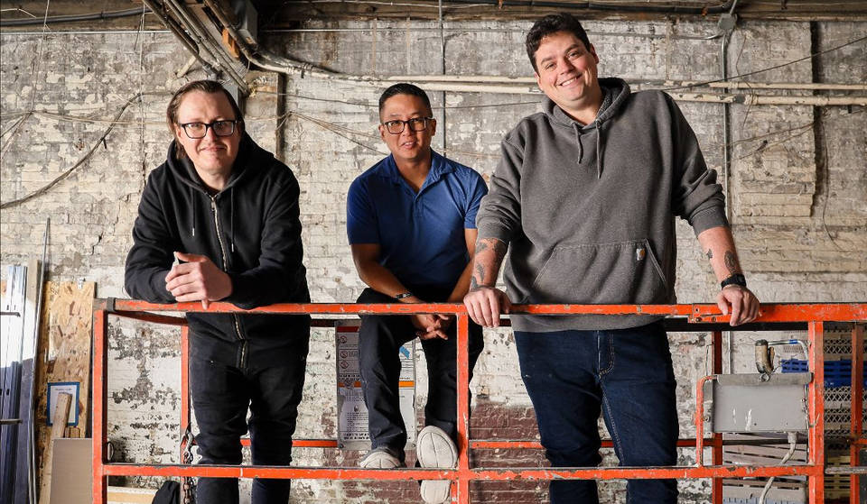 El próximo gran bar de Chicago acaba de ser nombrado: The Alley Cat presenta un ambiente de los años 40, cócteles por menos de 14 dólares y un menú «Girl Dinner».