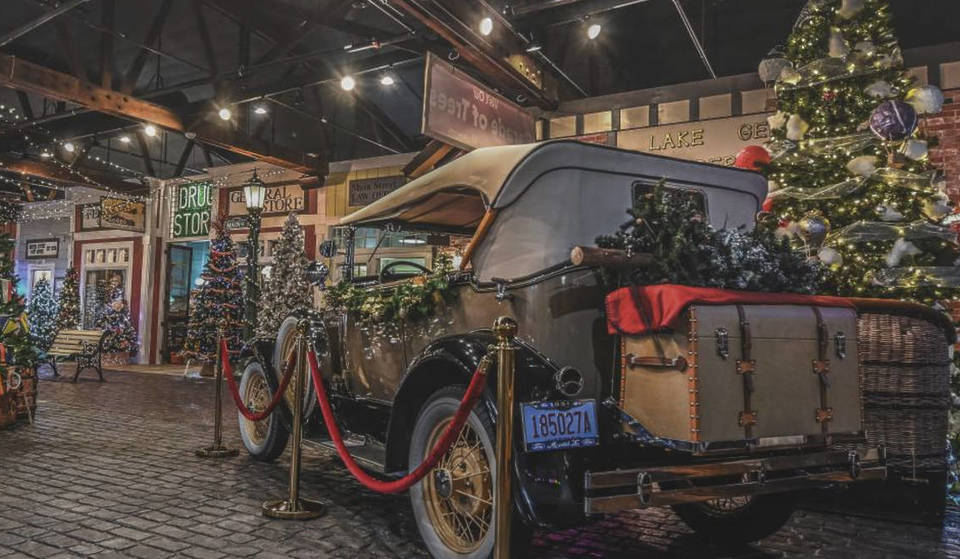 Esta ciudad de cuento de hadas cercana a Chicago se convierte en un globo de nieve de cuento durante las fiestas: la escapada por carretera perfecta