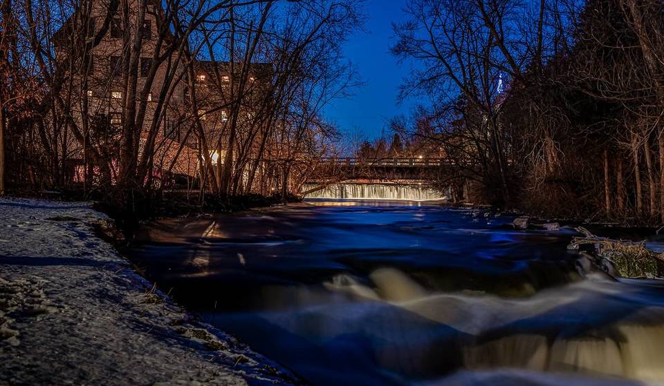 2 Hours from Chicago—Discover the Charming Winter Town Where Every Street Corner Looks Like a Fairytale Covered in Snow