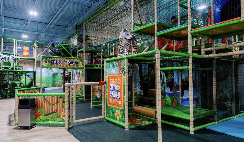 A Tropical-Themed Indoor Playground is Opening in Chicagoland This Year