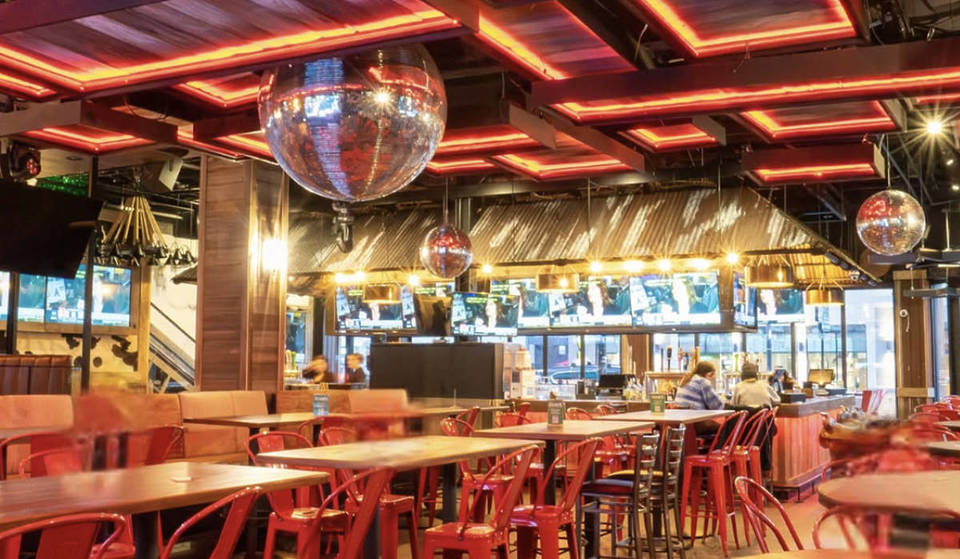 Wrigleyville bars are celebrating 150 years of the Cubs with $1.50 Bud Lights and free food during Saturday’s game against the Reds