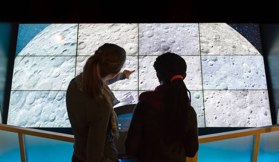Spring Break At The Adler Planetarium Features Moon Adventures And A Pink Floyd Dome Show