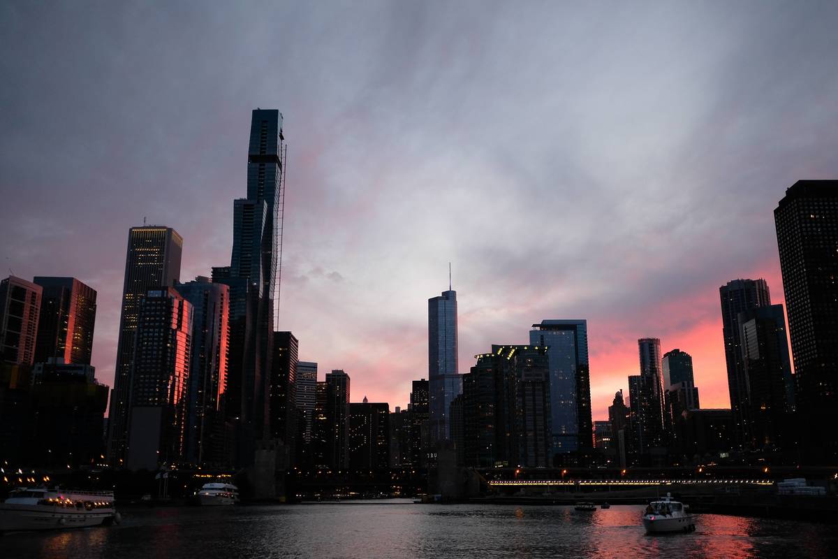 Chicago Is Implementing A Seasonal 'Lights Out' Rule After 11 PM ...