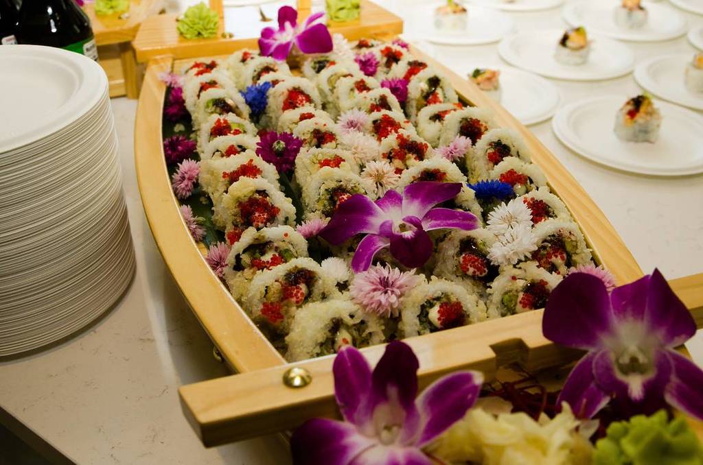 sushi boat