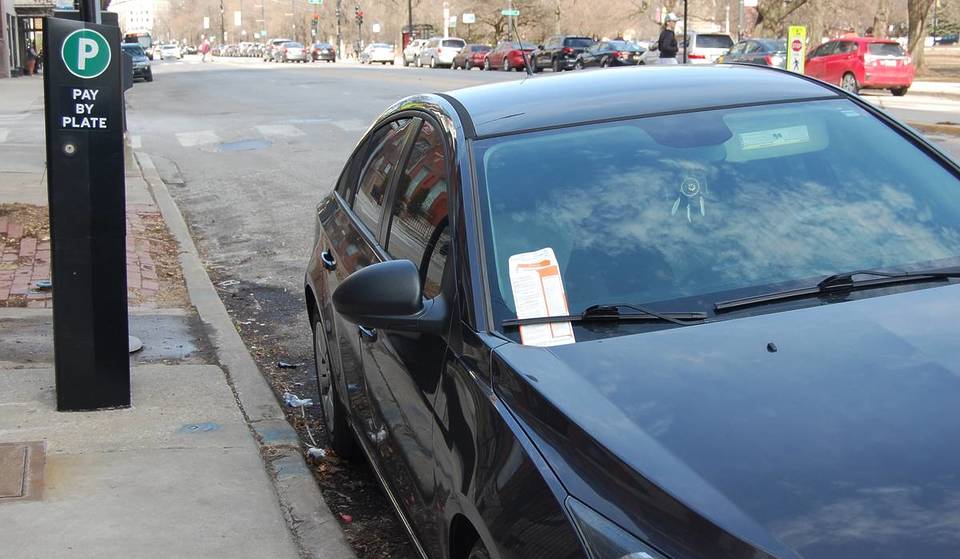 Chicago suspenderá esta importante prohibición de estacionamiento el próximo mes: esto es lo que necesitas saber