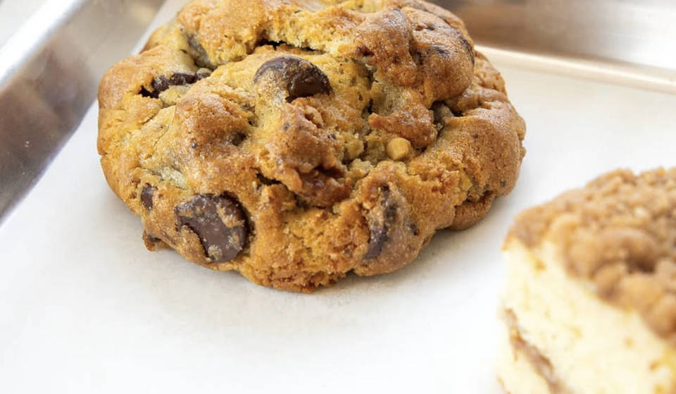 Esta popular pastelería de Texas abre su primer local en Chicago este mes de abril, llevando «montañas de galletas» de 170 gramos al Fulton Market