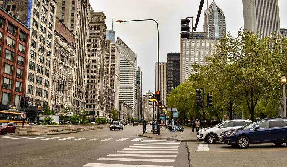 Illinois Just Combined These Two DMV Tasks Into A Single Visit—But Only At This One Chicago Location