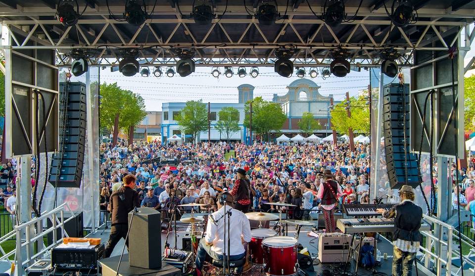 30 minutes from Chicago: a free three-day Rockin’ in the USA festival over July 4th weekend, with live music and fireworks