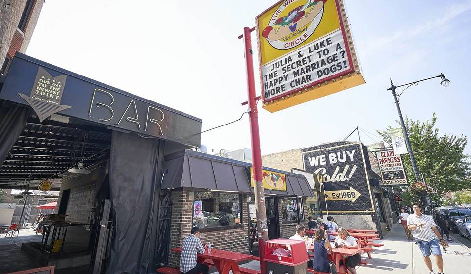 Solo por una noche, podrás degustar más de 15 de los mejores restaurantes y panaderías de Lincoln Park durante este recorrido gastronómico de verano