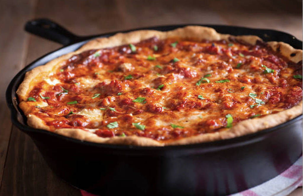 Después de más de 50 años, esta leyenda de la pizza del sur de Chicago cierra sus puertas originales este mes