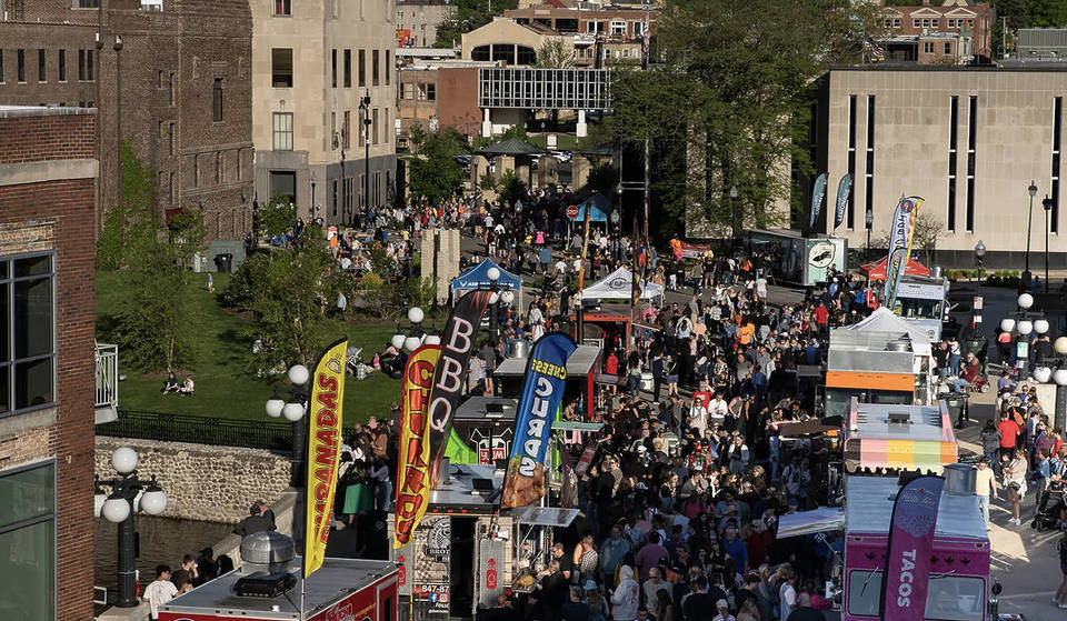 Aurora is shutting down 2 streets for a massive food truck festival—featuring over 30 top food trucks and free admission