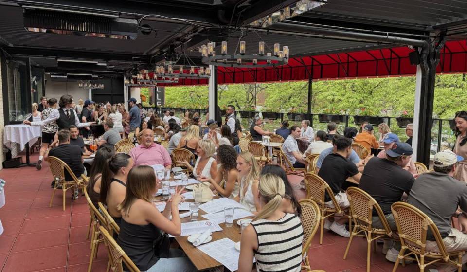Este emblemático club de cenas de Gold Coast acaba de lanzar un nuevo servicio de brunch de verano… y una terraza al aire libre
