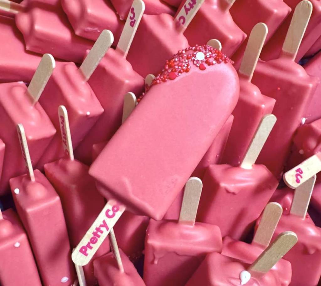 Colaboración entre Pretty Cool Ice Cream y la CTA: polo de fresa «Tres Leches»