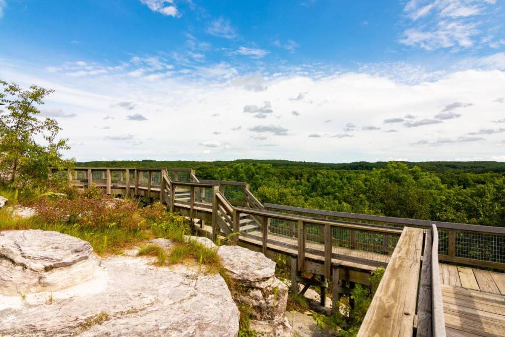 castle rock park in oregon illinois