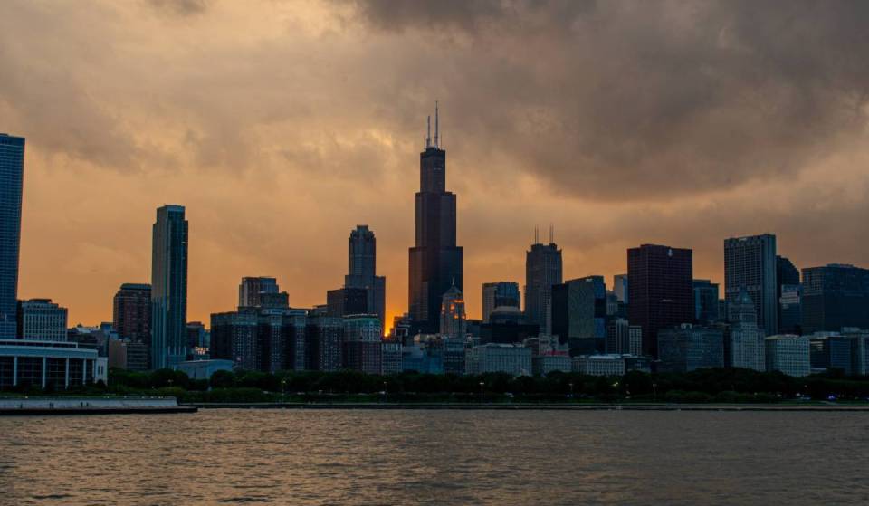 Chicago is implementing a seasonal ‘Lights Out’ rule after 11 PM starting next week
