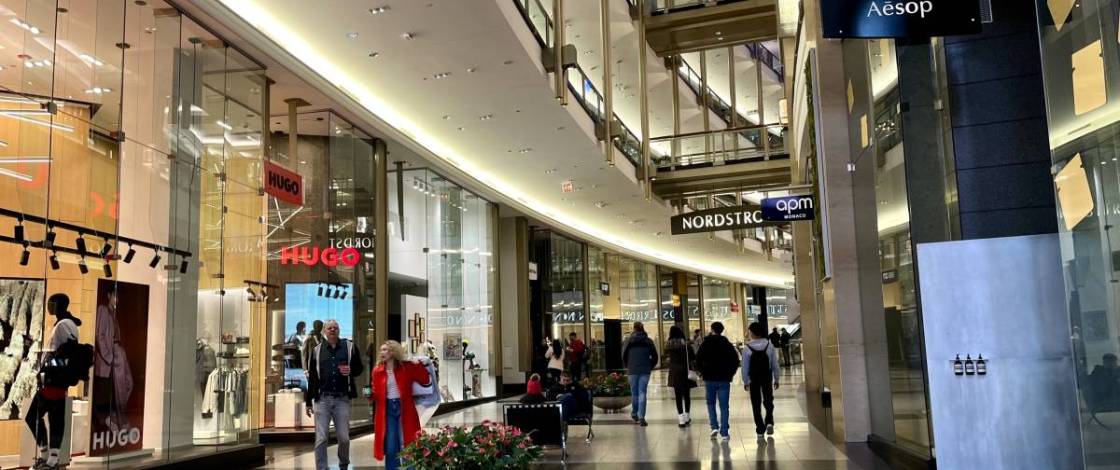 Chicago’s six-block Michigan Avenue mall is getting a $40 million overhaul