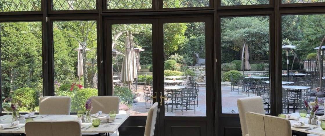 This historic Inn was named the best resort in the Midwest—and it’s only 1 hour from Chicago