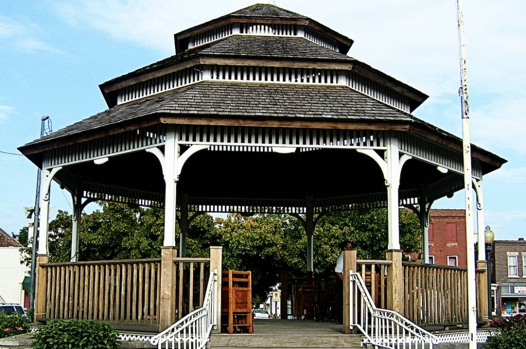 Carlinville