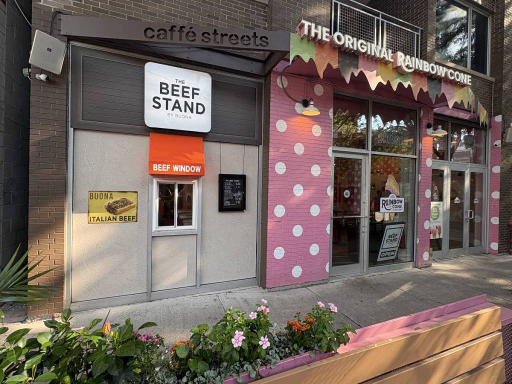 Buona opens its first-ever walk-up Italian beef window on Division Street in Chicago’s Wicker Park neighborhood