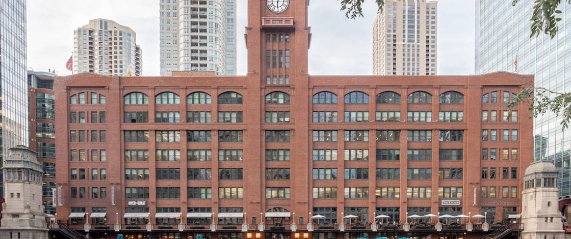 Carlyle Club brings all-day menu, riverfront dining to Chicago’s historic Reid Murdoch building