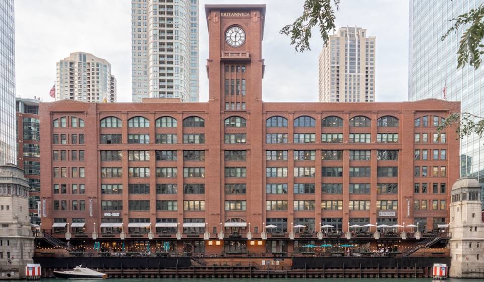 Carlyle Club brings all-day menu, riverfront dining to Chicago’s historic Reid Murdoch building