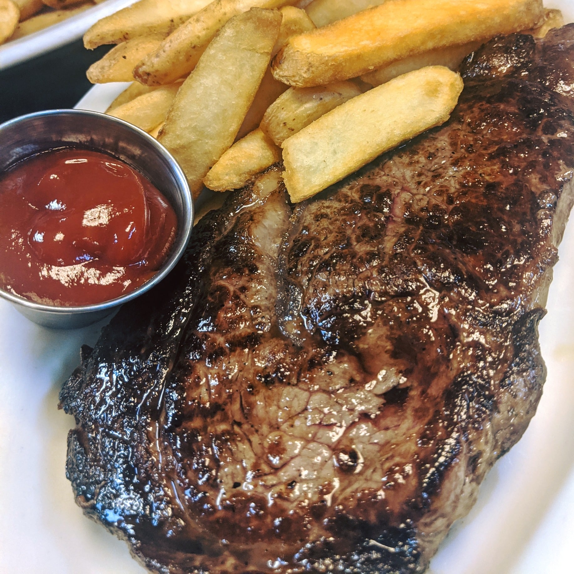 10 Sizzling Steakhouses In Cleveland Where Meat Meets Magic!