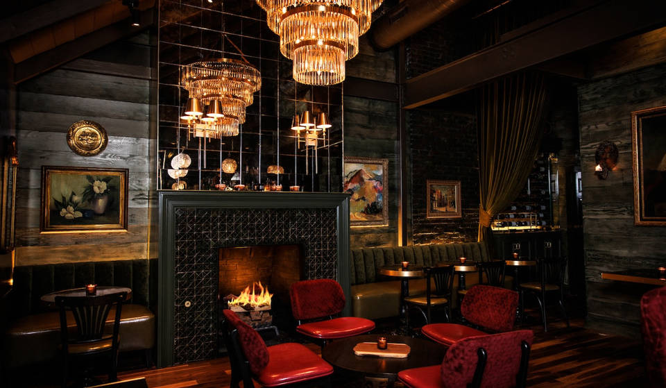 Este mes se inaugura una coctelería francesa de Nueva Orleans con encanto del viejo mundo en un restaurante histórico de Dallas