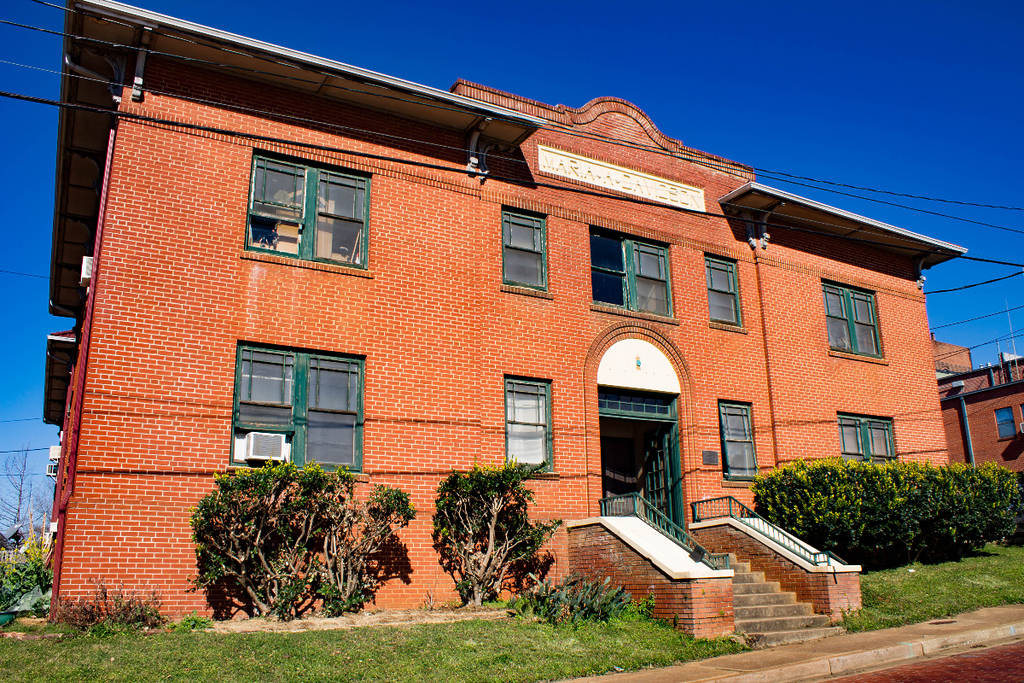 Image shows a building in Nacogdoches, Texas