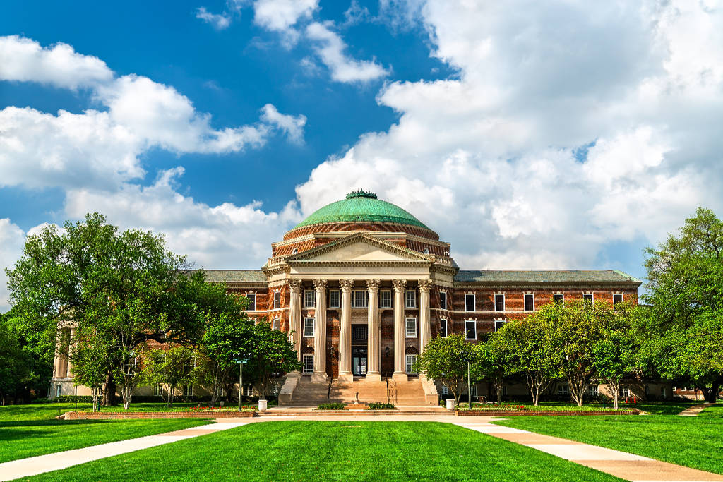 Image shows Dallas Hall in Texas.