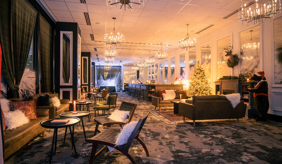 10 Cozy Christmas Bars And Festive Holiday Pop-Ups In DFW 2025