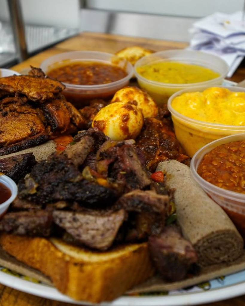 Image shows a plate of food from Smoke N'Ash in Arlington in Texas.