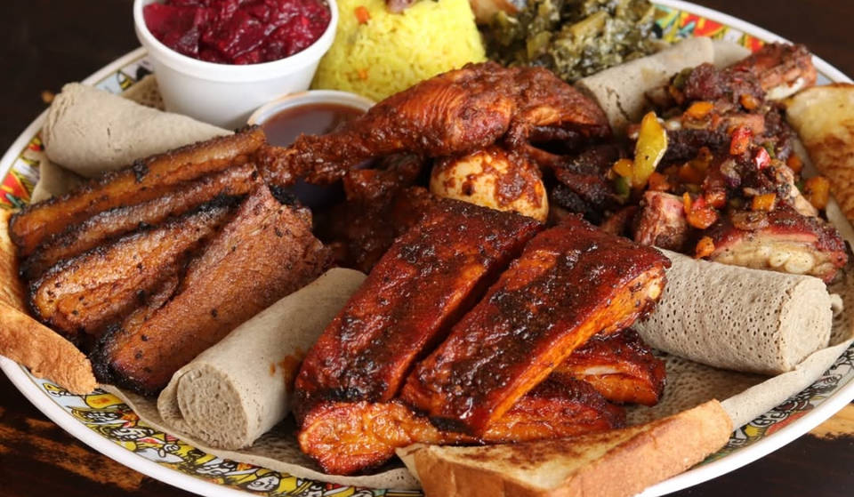 Este restaurante de barbacoa etíope en DFW acaba de conseguir una nominación como semifinalista al premio James Beard.