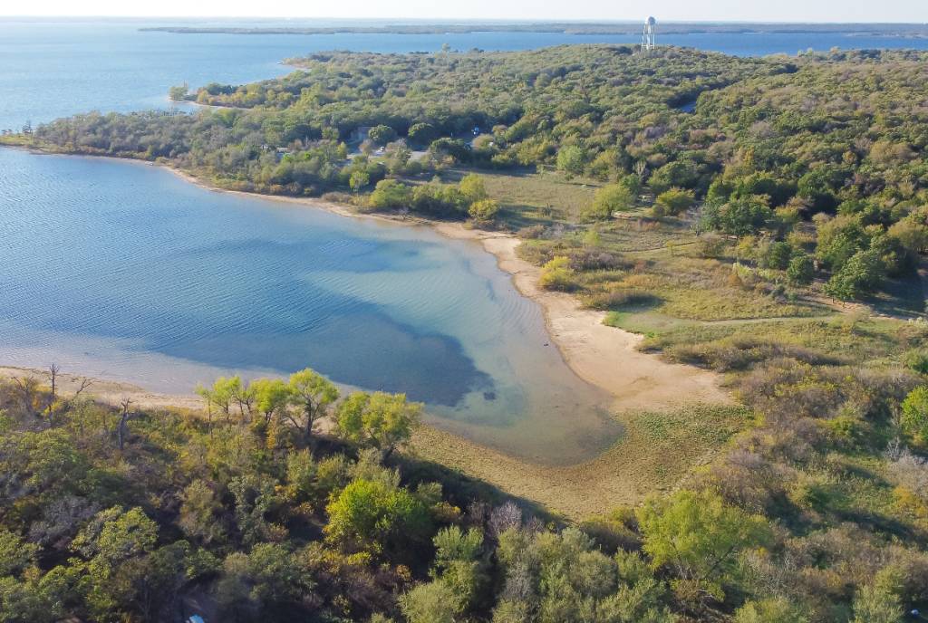 Image shows Isle du Bois at Roberts Ray Lake State Park in Texas.