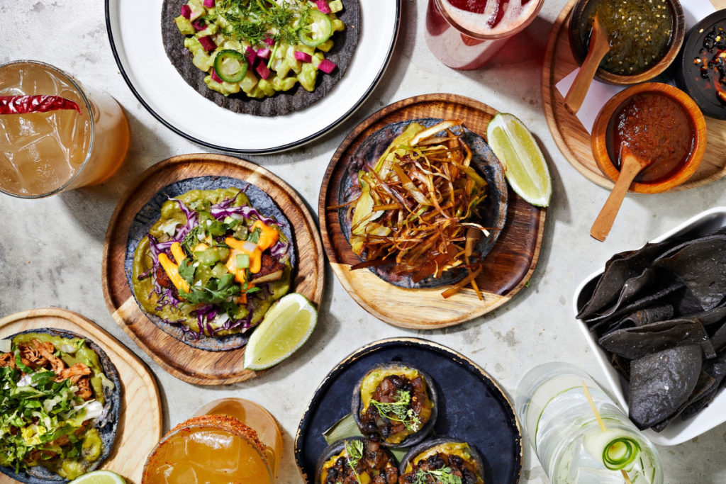 Amparo Fondita menu items