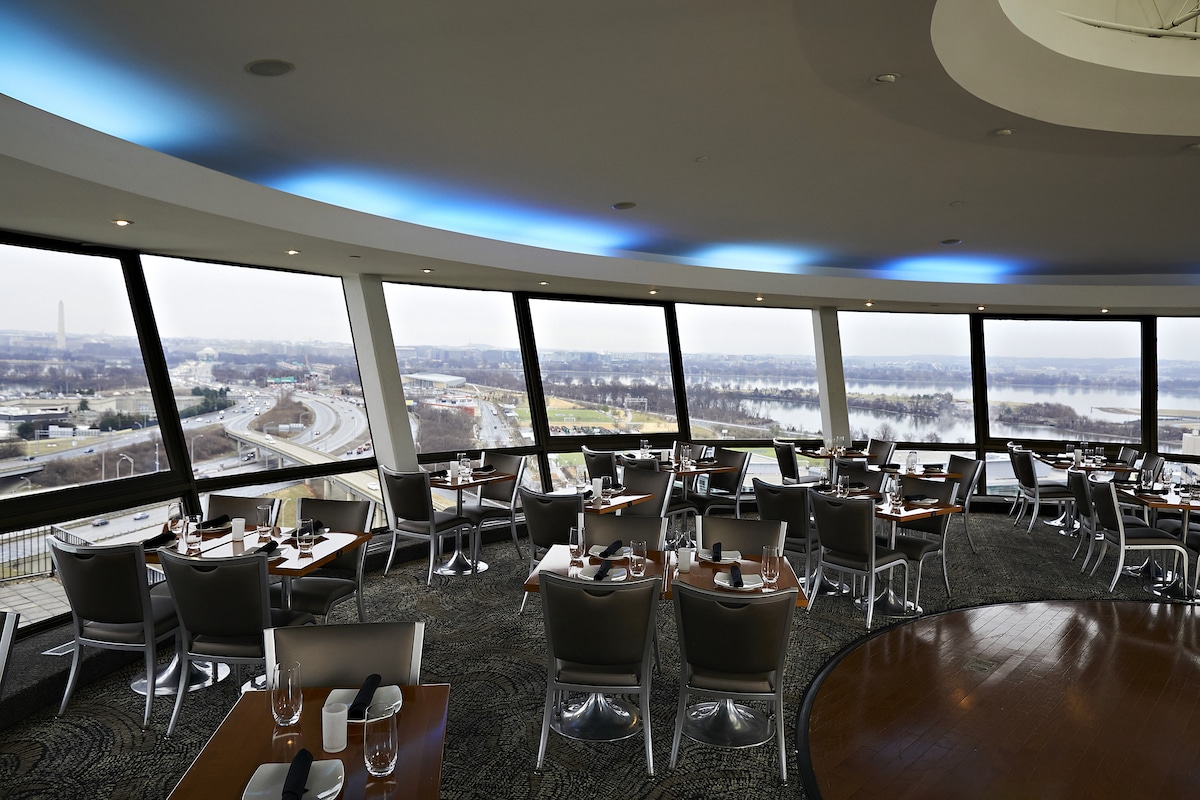 The DMV s Rotating Rooftop Restaurant Skydome Has Reopened Secret DC