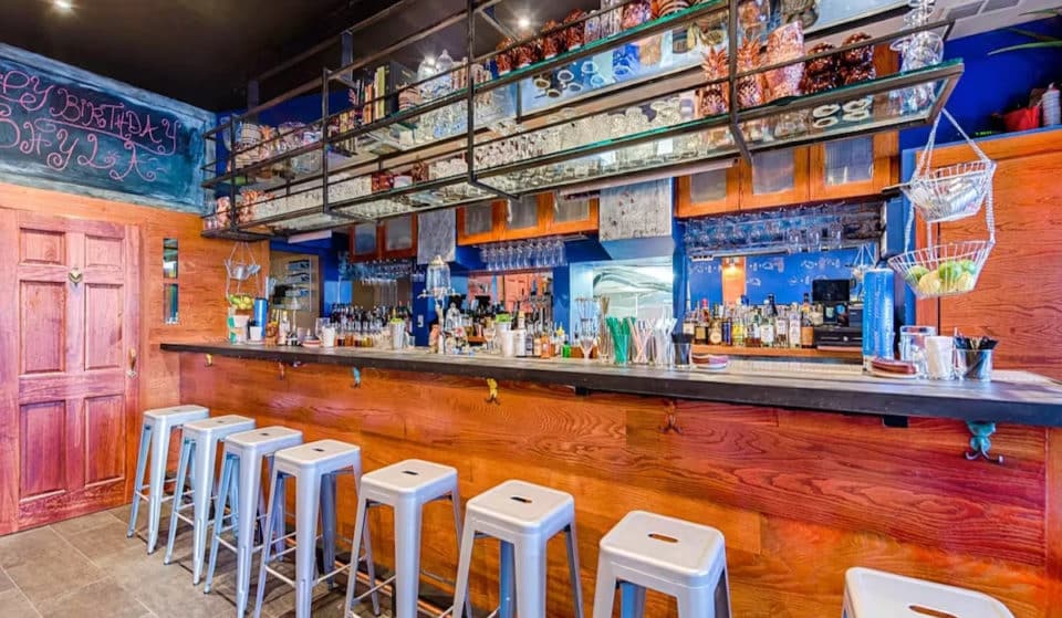 27 Best D.C. Bars You Need To Visit At Least Once In Your Life