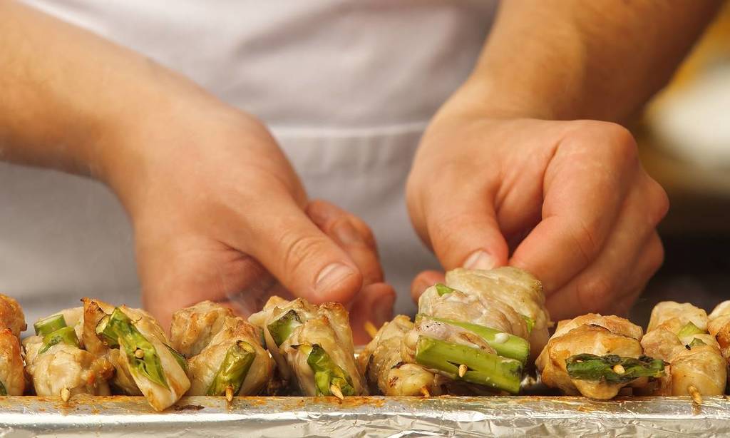 EAT250: America at the Table