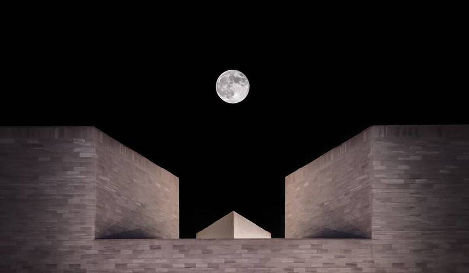 Next Week&#8217;s Full &#8216;Beaver&#8217; Moon Will Be The Last Supermoon Of 2025 &#8211; When &#038; Where You Can Get A Glimpse Of It Around The District