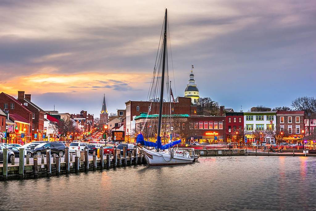 This Charming Coastal Town An Hour From D.C. Ranked No. 5 In The America’s Best Towns To Visit In 2025